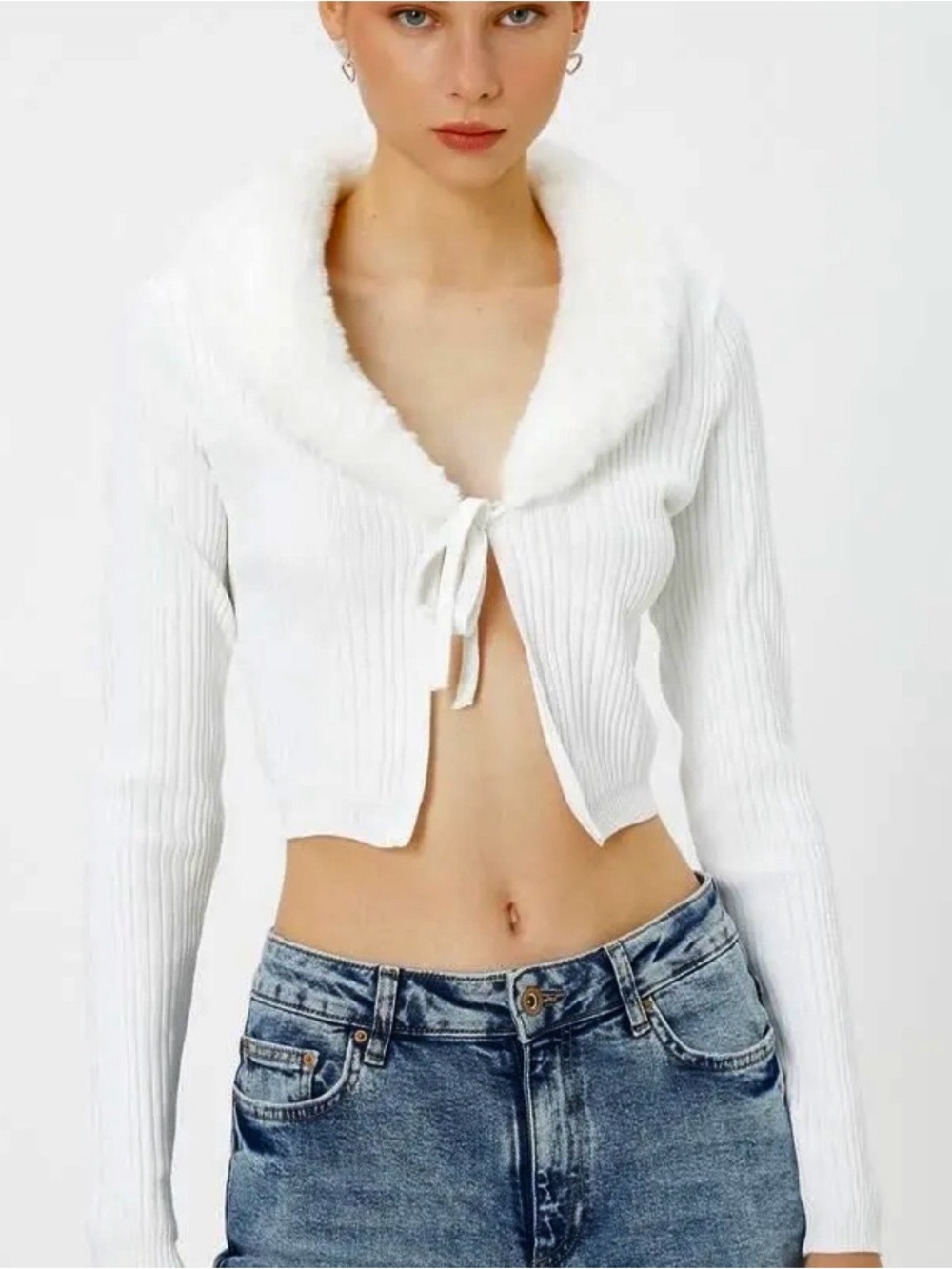 H&M White Ribbed V-Neck Faux-Fur Trim Tie-Front Sweater
